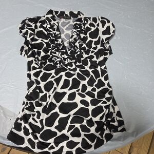 Heart Soul Black & White Short Sleeve Ruffle V-Neck Tee